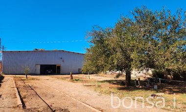 Se VENDE ALMACEN en SAN VICENTE - Frente a Carretera