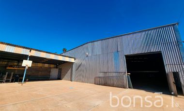 Se VENDE ALMACEN en SAN VICENTE - Frente a Carretera