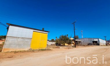 Se VENDE ALMACEN en SAN VICENTE - Frente a Carretera