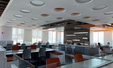 Corporativo; Lujo - Amueblada / Interlomas