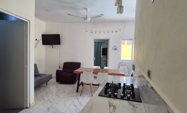 Villa con alberca a 3 calles de la playa en Chuburná Puerto