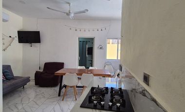 Villa con alberca a 3 calles de la playa en Chuburná Puerto