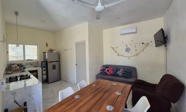 Villa con alberca a 3 calles de la playa en Chuburná Puerto