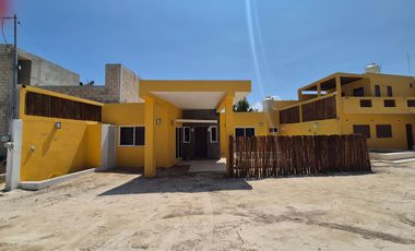 Villa con alberca a 3 calles de la playa en Chuburná Puerto