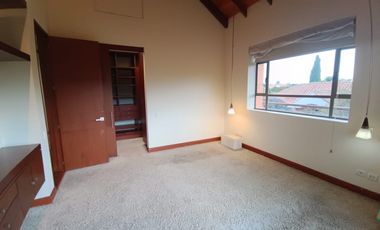VENTA o Arriendo   Casa Campestre Cota Hacienda Terracota
