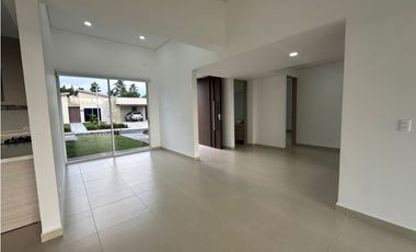 Casa campestre en arriendo sector Aeropuerto