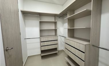 Casa campestre en arriendo sector Aeropuerto