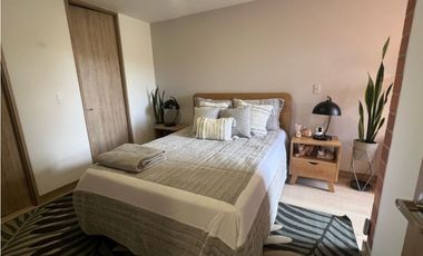Apartamento en unidad cerrada en El Retiro