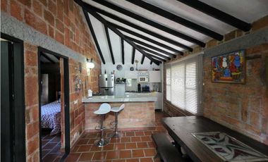 CASA FINCA EN ARRENDAMIENTO RIONEGRO ANTIOQUIA, SECTOR LLANOGRANDE