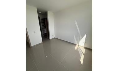 APARTAMENTO EN VENTA JAMUNDI 6P C/A PARQ