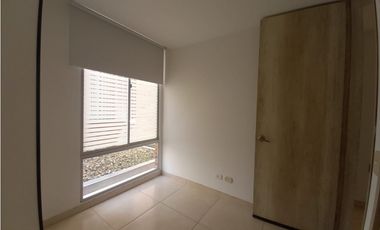 VENDO APARTAMENTO EN LA VEGA