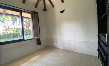 CASA CAMPESTRE EN ARRIENDO EN VILLAVICENCIO