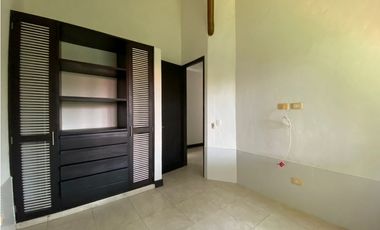 CASA CAMPESTRE EN ARRIENDO EN VILLAVICENCIO