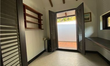 CASA CAMPESTRE EN ARRIENDO EN VILLAVICENCIO