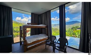 RENTA DE EXCLUSIVA FINCA VEREDA EL ZARZAL COPACABANA