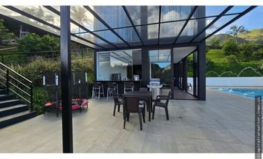 RENTA DE EXCLUSIVA FINCA VEREDA EL ZARZAL COPACABANA