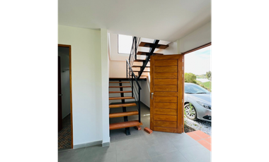 Casa campestre vende cambio- sector cuchillas-Santuario