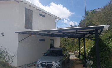 Casa campestre vende cambio- sector cuchillas-Santuario