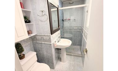 Venta casa Los Balsos . 2 Niveles Vive la exclusividad en El Poblado