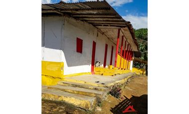 Finca en Altagracia, Pereira
