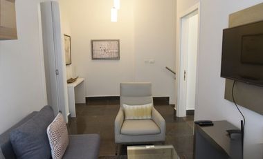 SE ALQUILA APARTAMENTO EN PH YOO - 7169DM