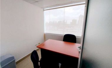 ALQUILER OFICINA AMOBLADA CON DIVISIONES Y BAÑO A PASOS DE VA