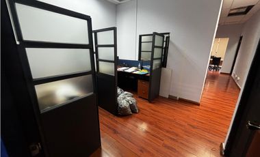 TUMBA MUERTO / PLAZA EDISON / 75M / 2 PARKING / DIVISIONES / SOBRE VIA