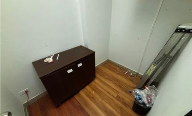 TUMBA MUERTO / PLAZA EDISON / 75M / 2 PARKING / DIVISIONES / SOBRE VIA