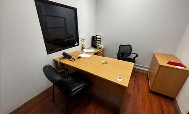 TUMBA MUERTO / PLAZA EDISON / 75M / 2 PARKING / DIVISIONES / SOBRE VIA