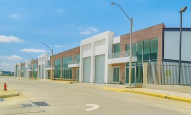 Venta de OfiBodega de Panamá - Zona Este - Las Mañanitas