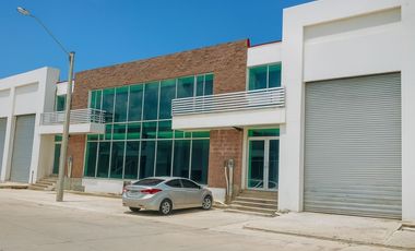 Venta de OfiBodega de Panamá - Zona Este - Las Mañanitas