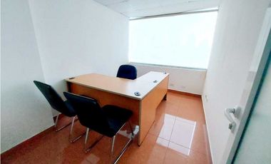 ALQUILER OFICINA AMOBLADA CON DIVISIONES Y BAÑO A PASOS DE VA ESPAÑA