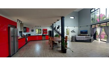 SAN CARLOS / EL ESPINO / 2501M / 3 HABITACION / 3 BAÑOS / PISCINA AG