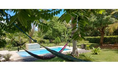 SAN CARLOS / EL ESPINO / 2501M / 3 HABITACION / 3 BAÑOS / PISCINA AG