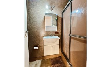 Venta departamento 3 dormitorios con cochera calle Peron