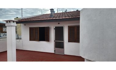 República de Portugal 2914, 1º piso, entre Asunción y Santiago