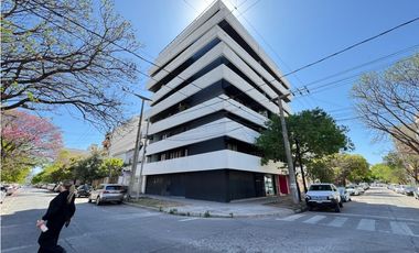 Venta B° Gral. Paz, Frente con gran Balcon