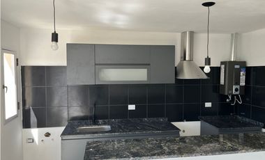 VENTA CASA 2 DORMITORIOS A ESTRENAR - ARGUELLO