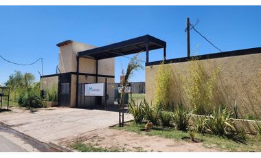 VENTA CASA 2 DORMITORIOS A ESTRENAR - ARGUELLO