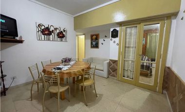 Alquiler Temporario Departamento 3 AMB Plaza Colón