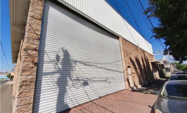 BODEGA Y LOCAL COMERCIAL  EN RENTA, GUSTAVO DIAZ 700m2,SAHUAYO MICH.