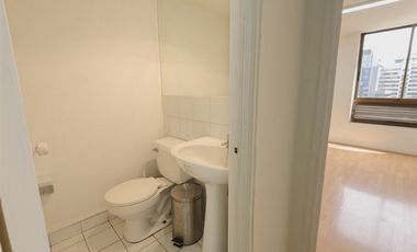 Oficina en Venta en Apoquindo / Metro el Golf