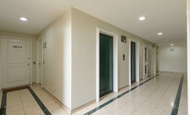 Oficina en Venta en Apoquindo / Metro el Golf