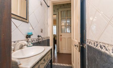 Casa en Venta en José Mármol.