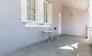 Casa en Venta en José Mármol.