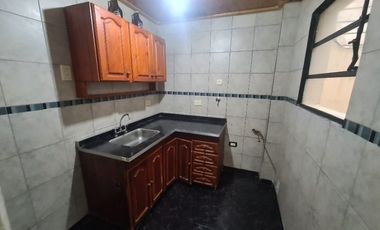 Casa PH en alquiler en Lanus Este
