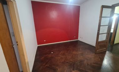 Casa PH en alquiler en Lanus Este