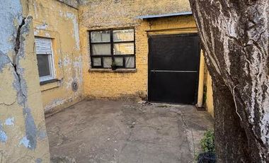 Casa PH en venta en Barrio Parque