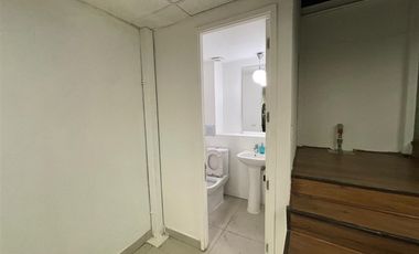 Local Comercial en Arriendo en Los Talaveras con Av. Irarrazaval