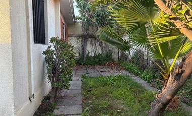 Casa en Arriendo en Manquehue con Latadia